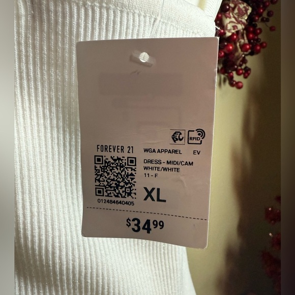 Forever 21 Bodycon Ribbed Sweater Dress - white size XL BNWT - Picture 5 of 7